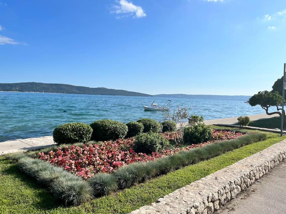 Apartment Kalliope, 200M Sea Kaštela Exteriör bild