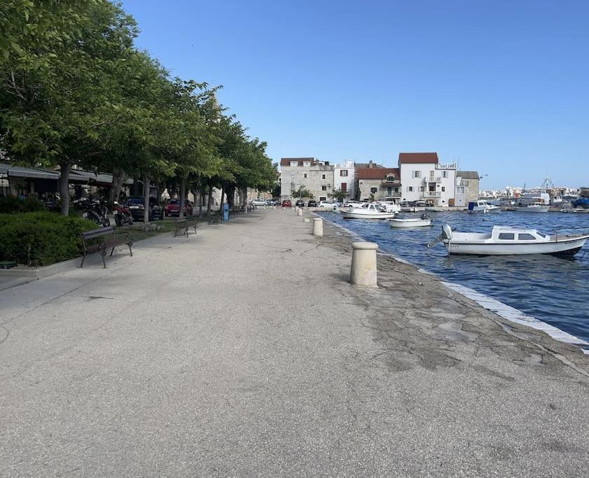 Apartment Kalliope, 200M Sea Kaštela Exteriör bild