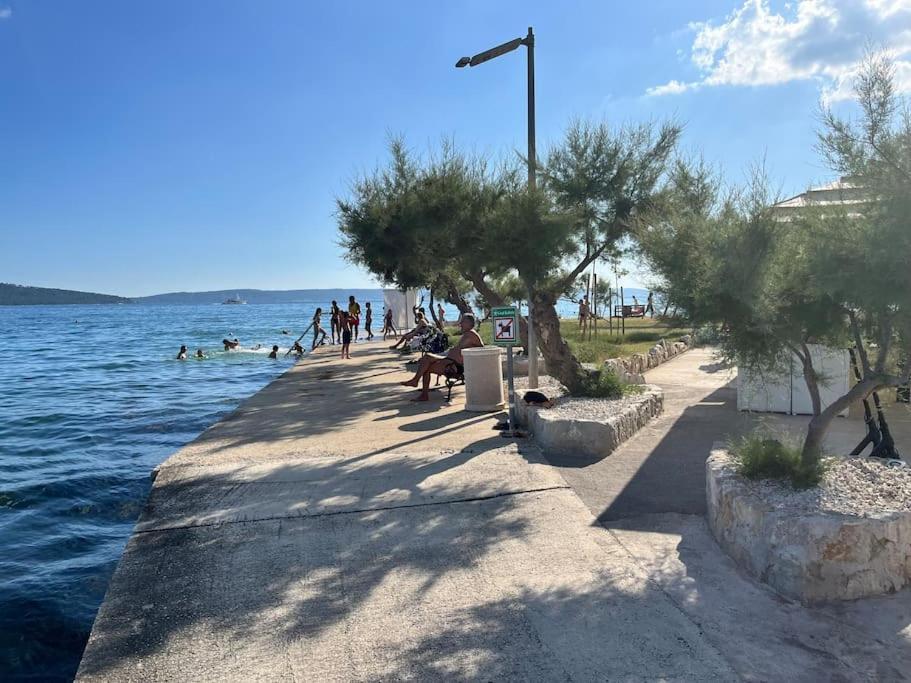 Apartment Kalliope, 200M Sea Kaštela Exteriör bild